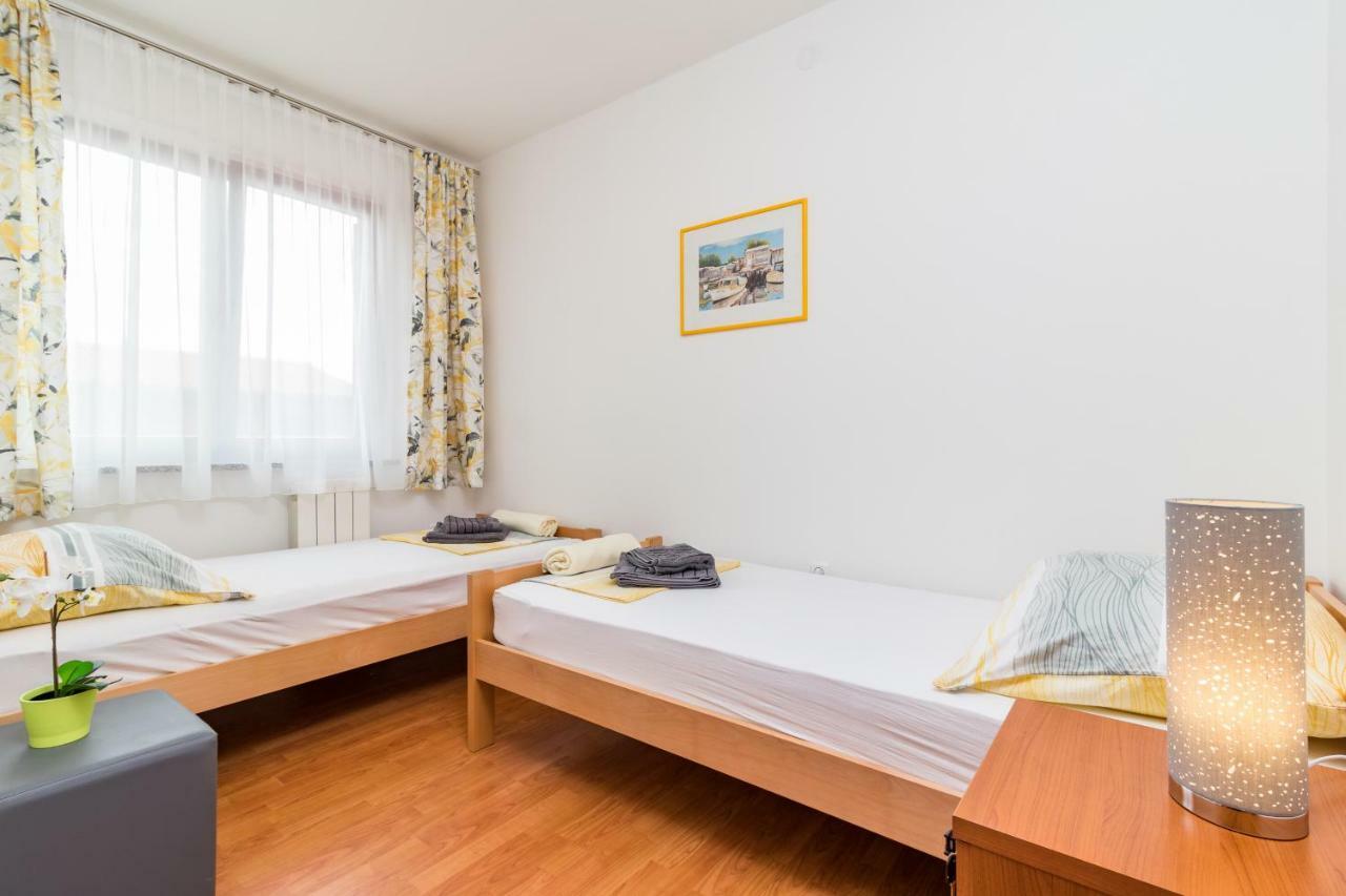 Apartment Kazun - App3 *